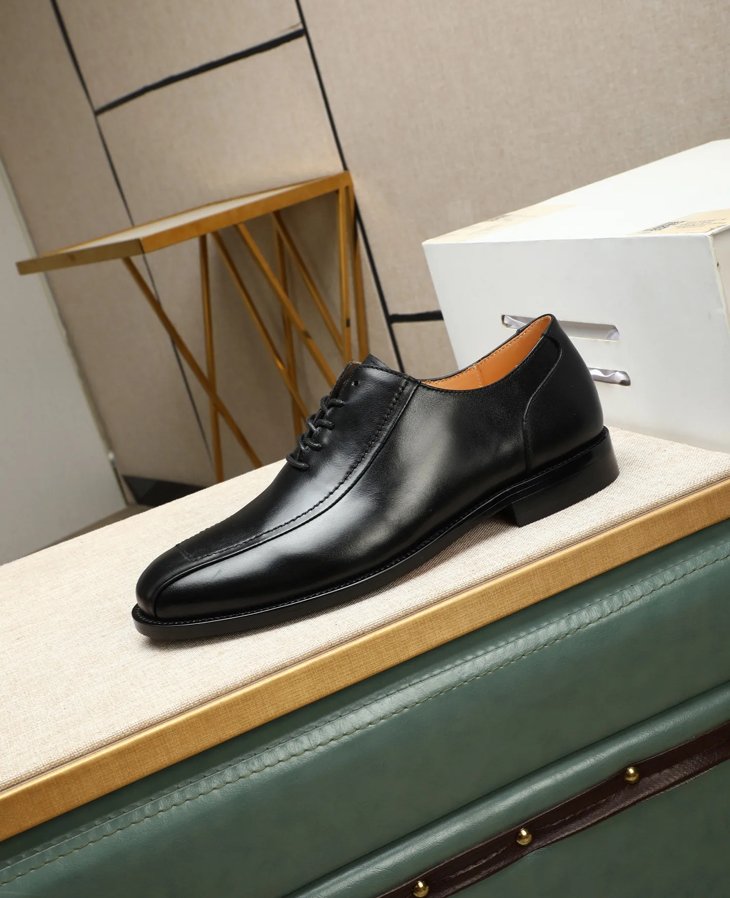 Men's men's shoes💰520📛📛Original (water-dyed cow lining) Gucci GUCCI official website formal shoes🌀 Italian🇮🇹imported cowhide➕top imported water-dyed cowhide lining💋Finely handmade original bottom, the real thing looks better when photographed in person Standard size 38-44
